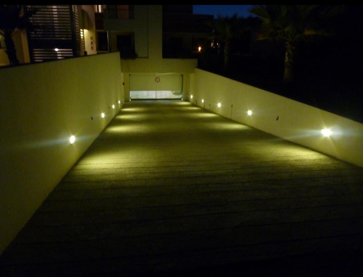 Luxury 3 Piece Garden Apartment In Cannes Marina Mandelieu Exteriör bild