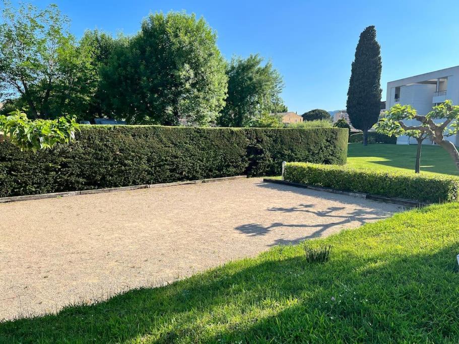 Luxury 3 Piece Garden Apartment In Cannes Marina Mandelieu Exteriör bild