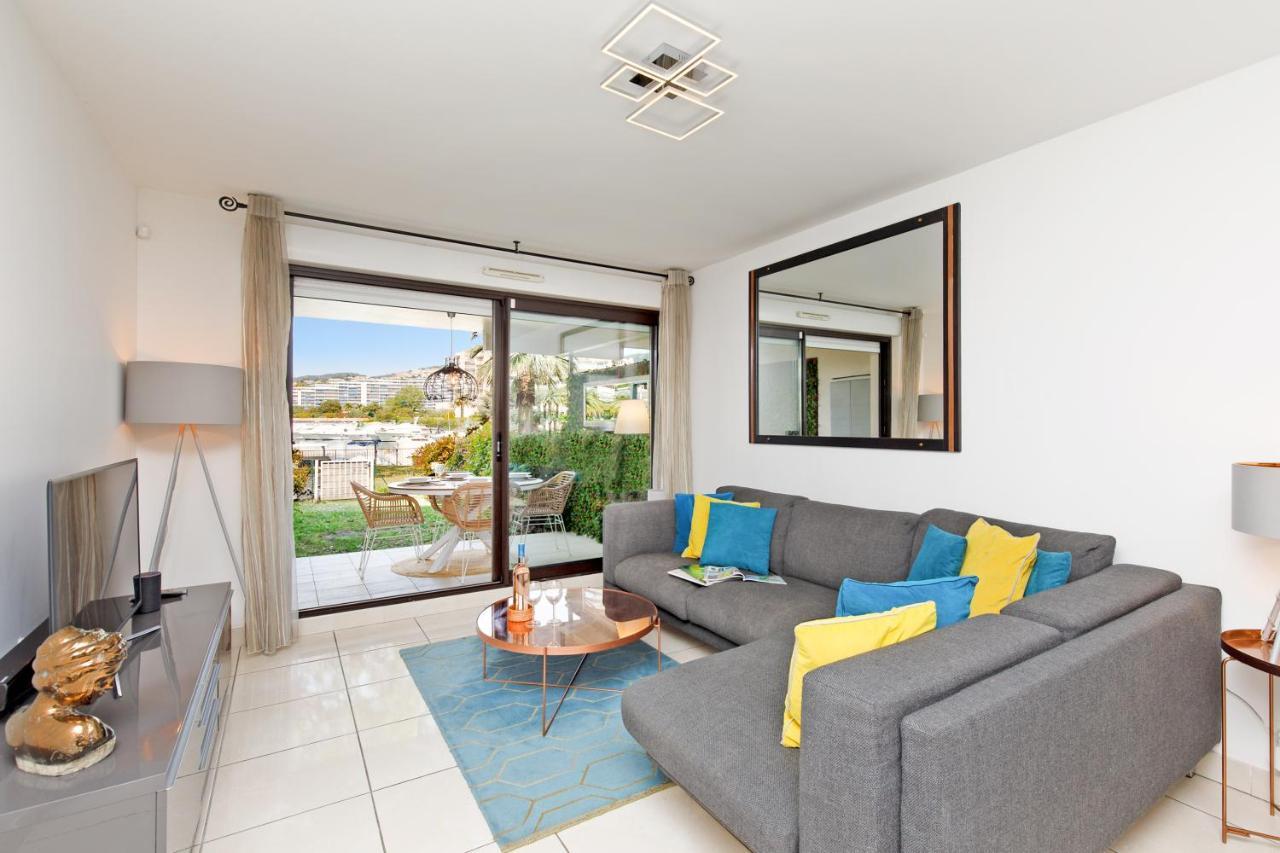 Luxury 3 Piece Garden Apartment In Cannes Marina Mandelieu Exteriör bild